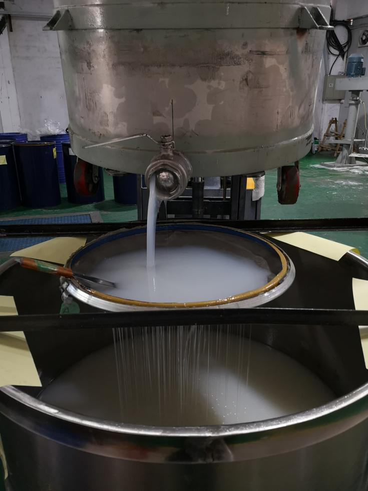 模具硅膠原料有雜質怎么辦？
